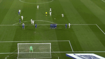 野茂英雄在日本职棒完成 17 场夺三振双位数比赛，称霸日职