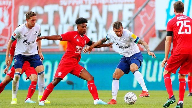 这两辆车都 这两辆车都