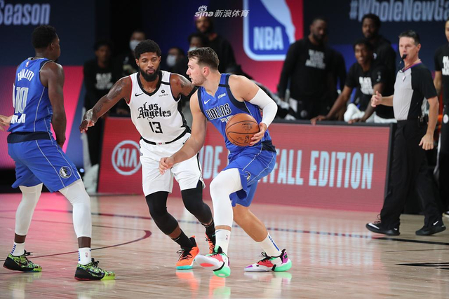 创下赛季新 创下赛季新