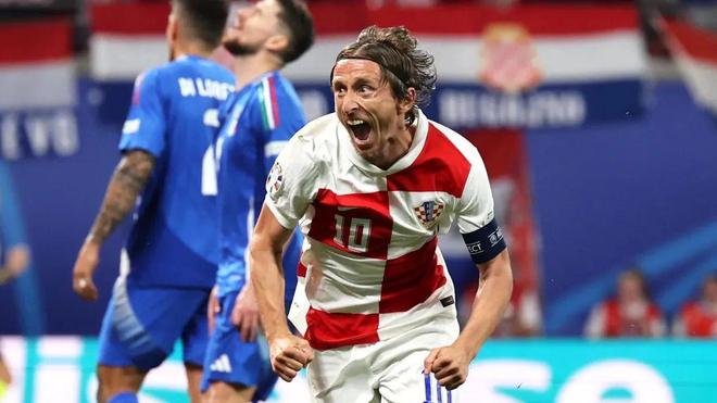 与传统篮球 与传统篮球