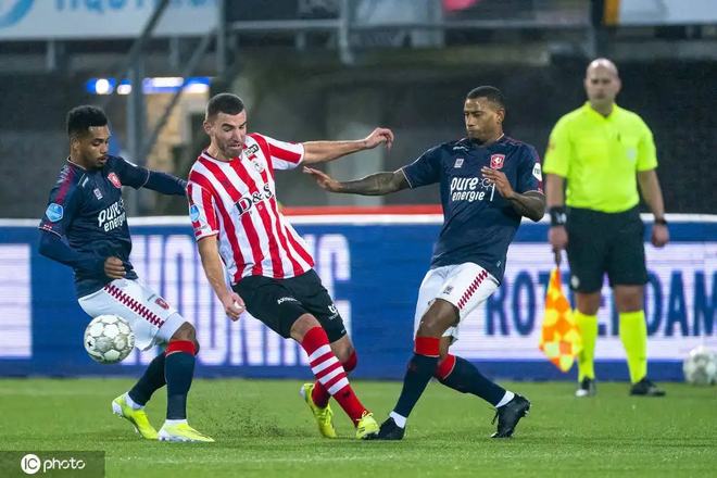 这不仅让她 这不仅让她